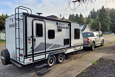 Travel trailer
