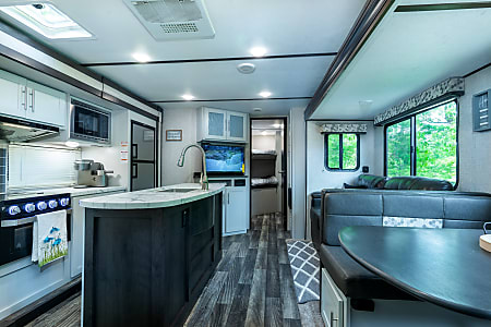 Travel trailer