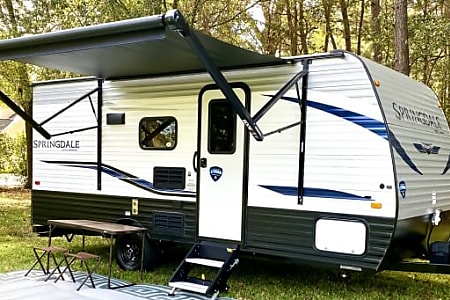 Travel trailer