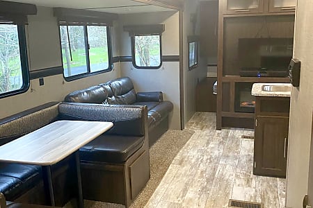 Travel trailer