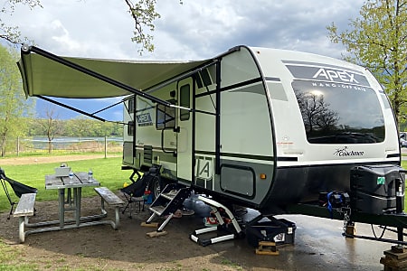 Travel trailer