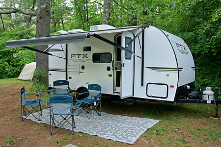 Travel trailer