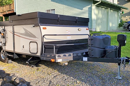 Folding trailer