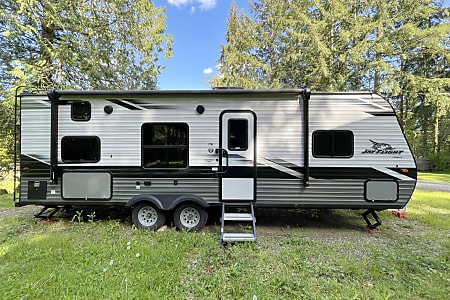 Travel trailer