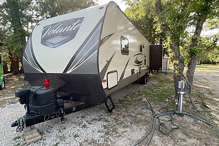 Travel trailer