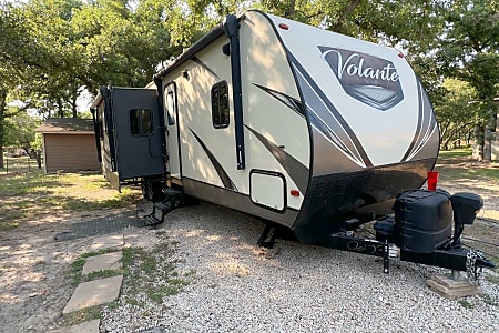 Travel trailer