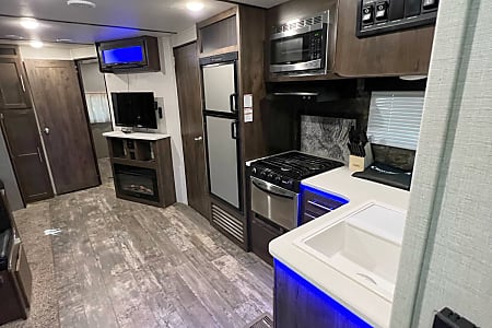 Travel trailer