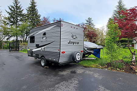 Travel trailer