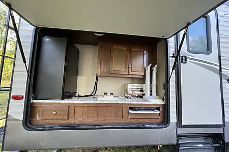 Travel trailer