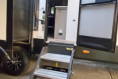 Travel trailer