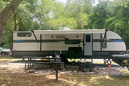 Travel trailer