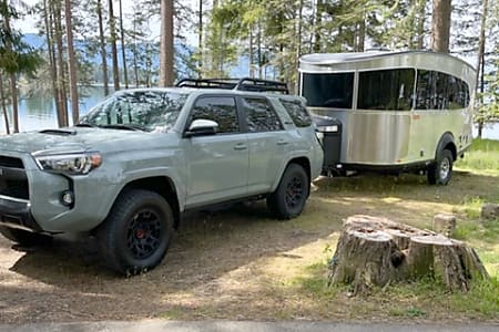 Travel trailer