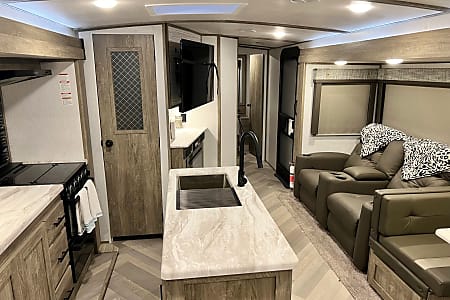 Travel trailer