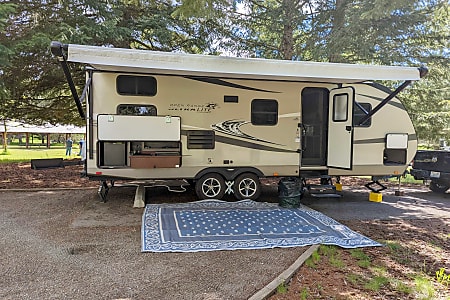 Travel trailer