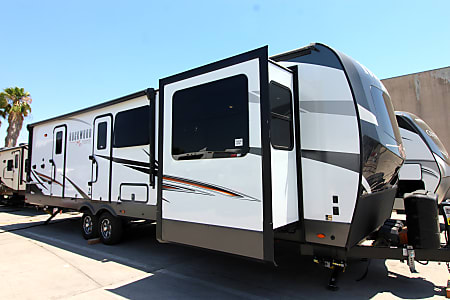 Travel trailer