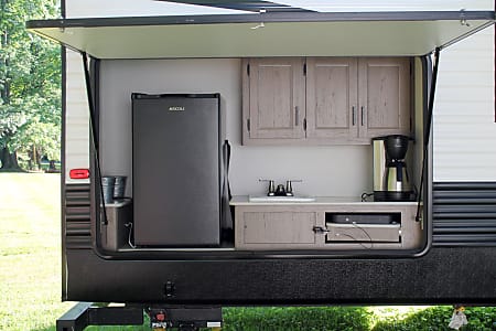 Travel trailer