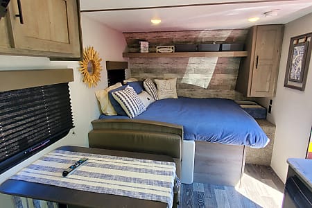 Travel trailer