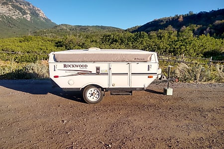 Folding trailer