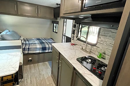 Travel trailer