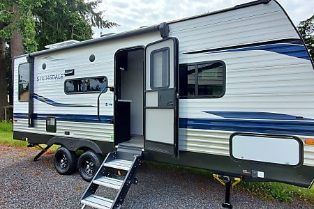 Travel trailer