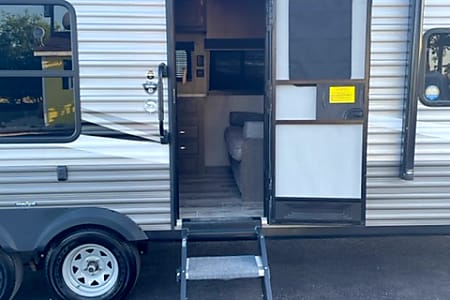 Travel trailer