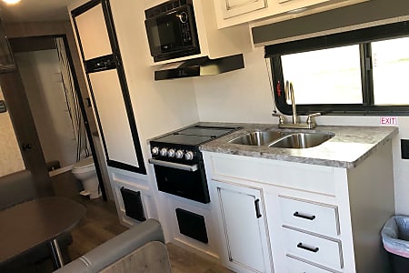 Travel trailer