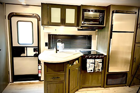 Travel trailer