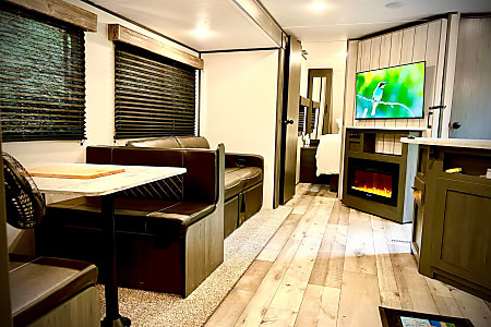 Travel trailer