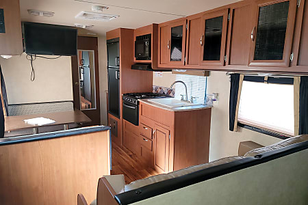 Travel trailer