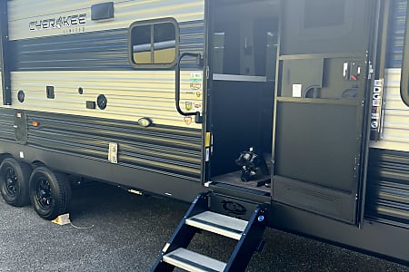 Travel trailer