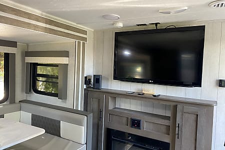 Travel trailer