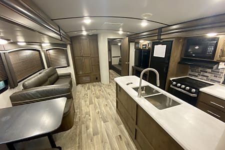 Travel trailer