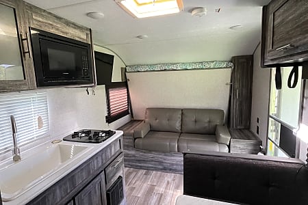 Travel trailer