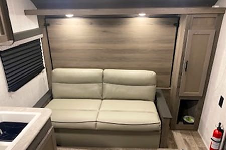 Travel trailer