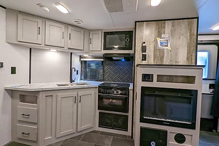 Travel trailer