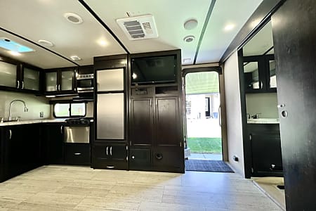 Travel trailer
