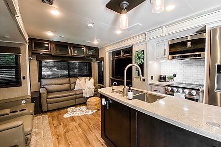 Travel trailer