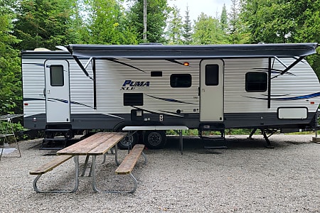 Travel trailer