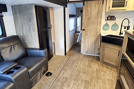 Travel trailer