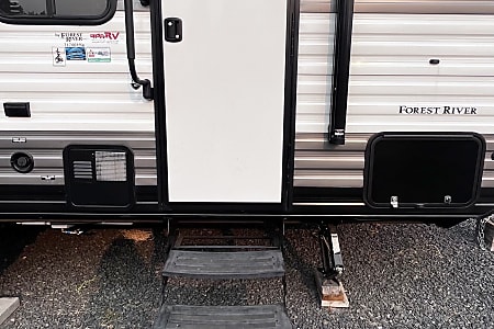 Travel trailer