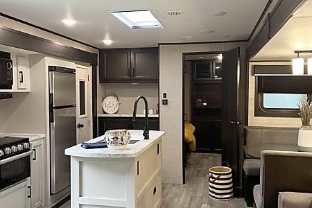 Travel trailer