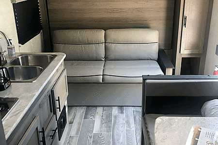 Travel trailer