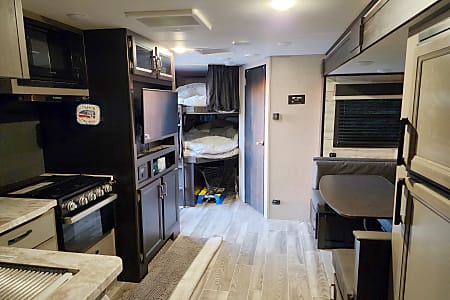 Travel trailer