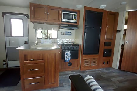 Travel trailer