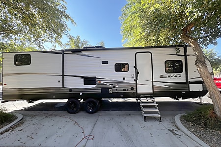 Travel trailer