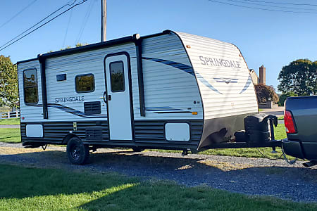 Travel trailer