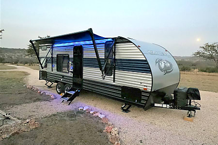 Travel trailer