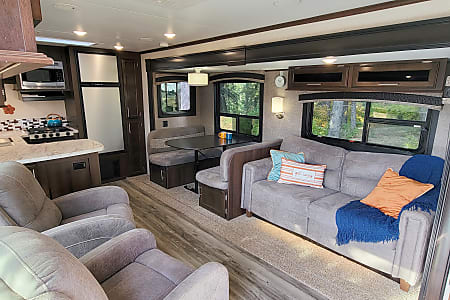 Travel trailer