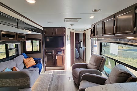 Travel trailer