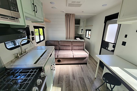 Travel trailer